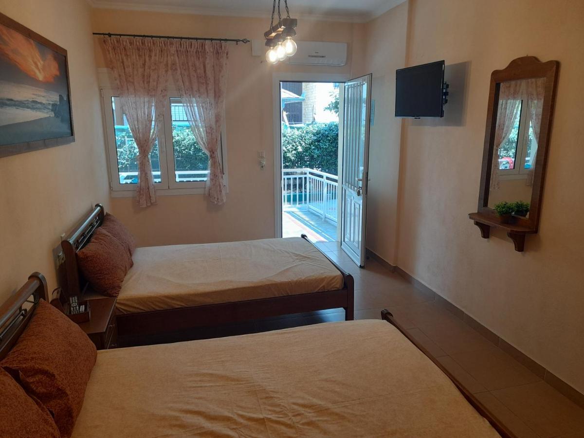Tomas & Maria Rooms Neoi Poroi Bagian luar foto